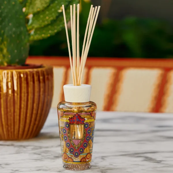 Diffuseur de parfum My First Baobab MEXICO sur une table