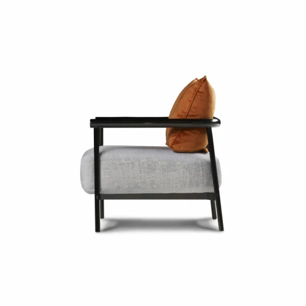 Fauteuil NEST de la marque NICOLETTI HOME, vue de côté